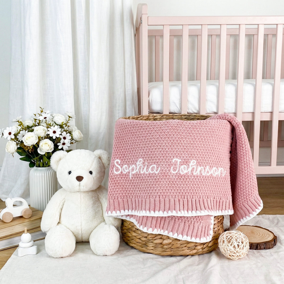 Embroidered baby blanket with name, custom baby gift